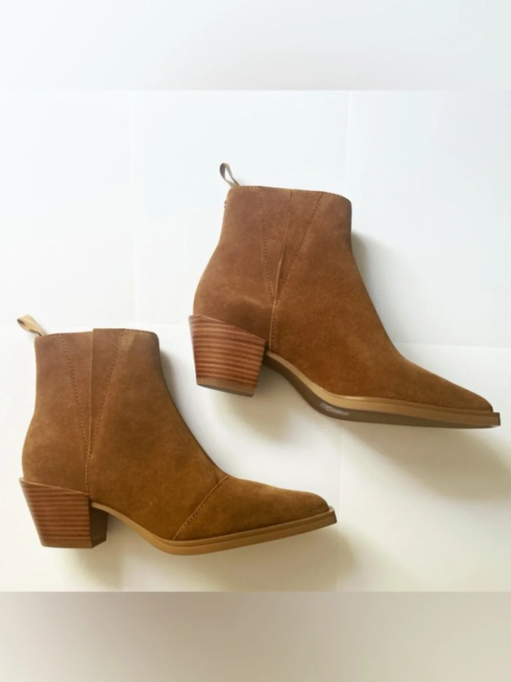 NWOB Rag & Bone Suede Dart Ankle Boots